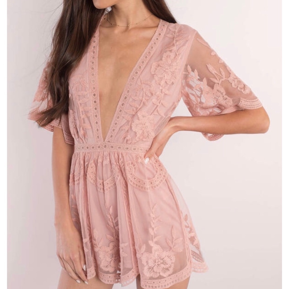 LAST ONE MEDIUM Honey Punch Blush Romper - Picture 2 of 6